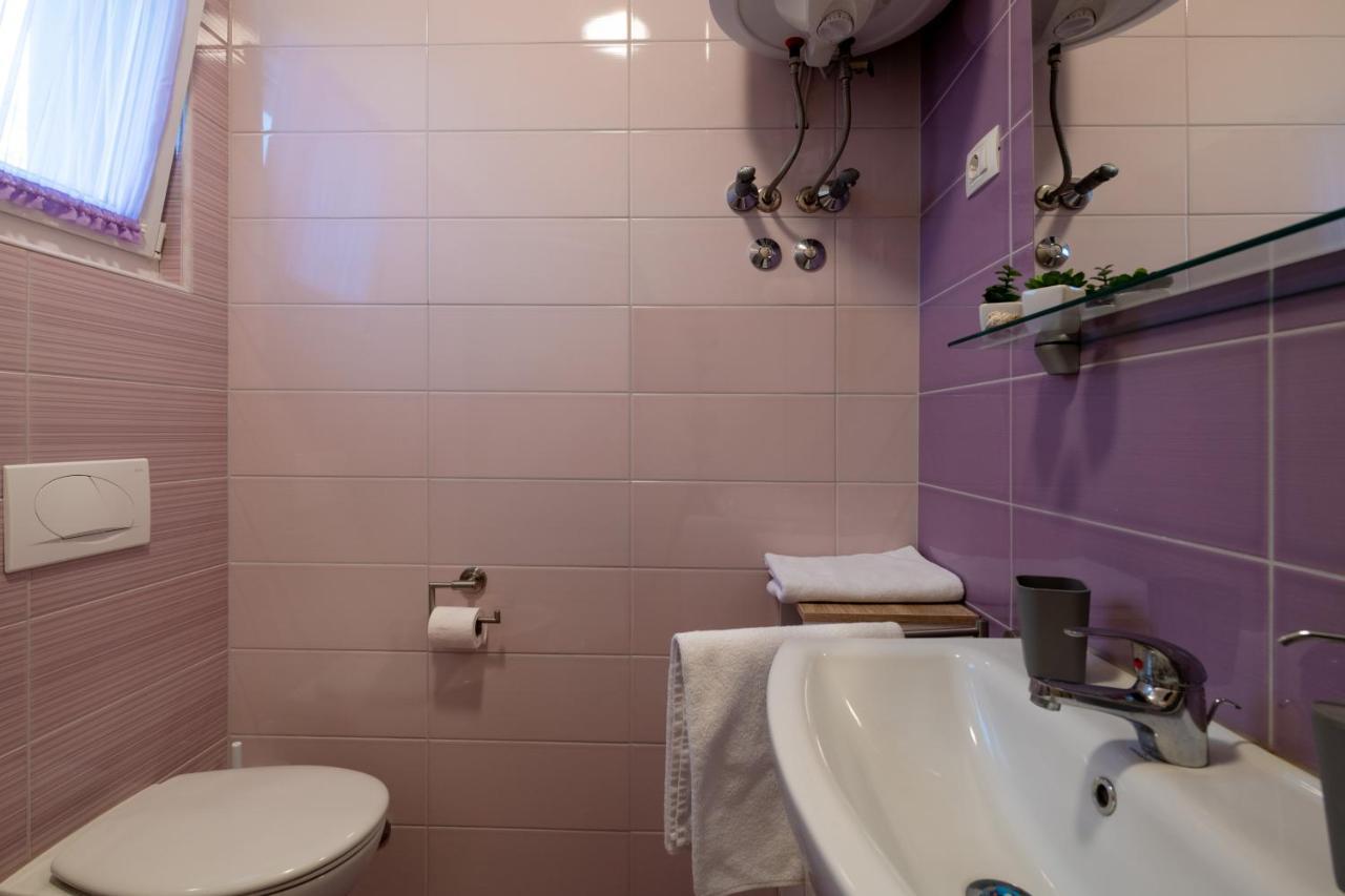 Apartments Greta & Ivona Πούλα Εξωτερικό φωτογραφία